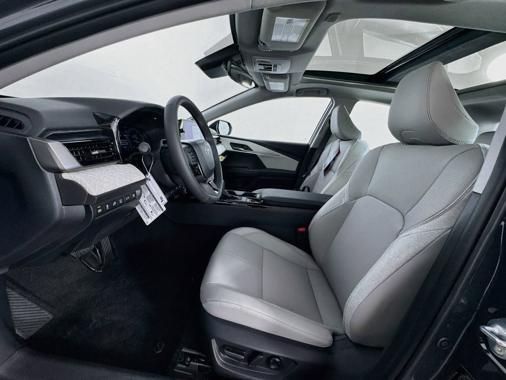 New 2026 Toyota Camry XLE AWD/4WD image 11