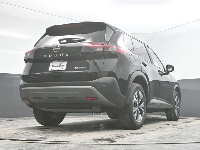 Used 2023 Nissan Rogue SV image 32