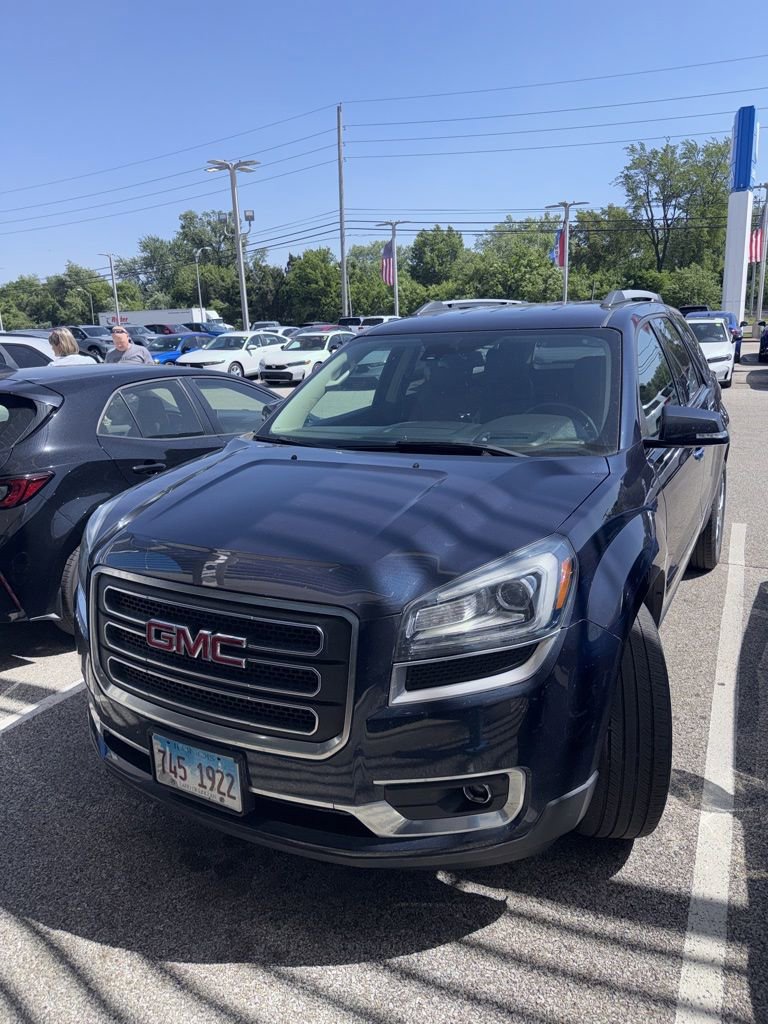 Used 2017 GMC Acadia Limited SLT AWD/4WD image 4