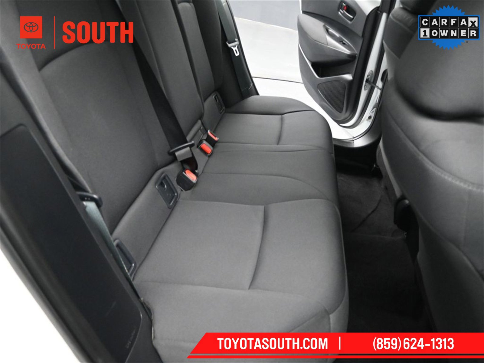 Used 2025 Toyota Corolla LE image 25