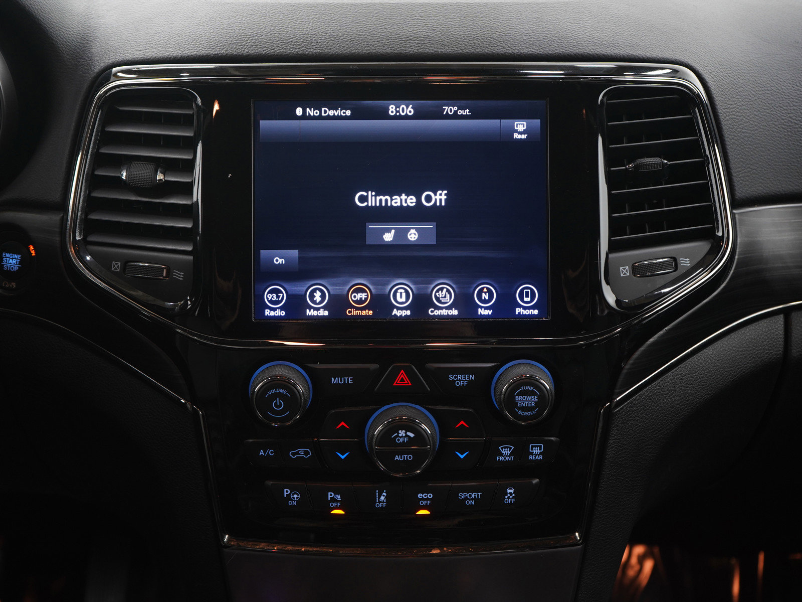 Used 2019 Jeep Grand Cherokee Limited X image 18