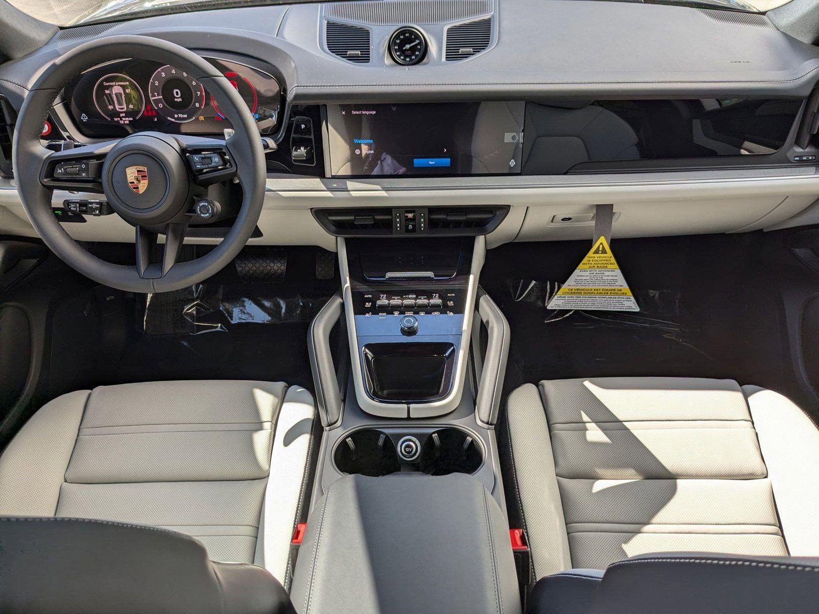 Certified 2025 Porsche Cayenne Coupe image 23