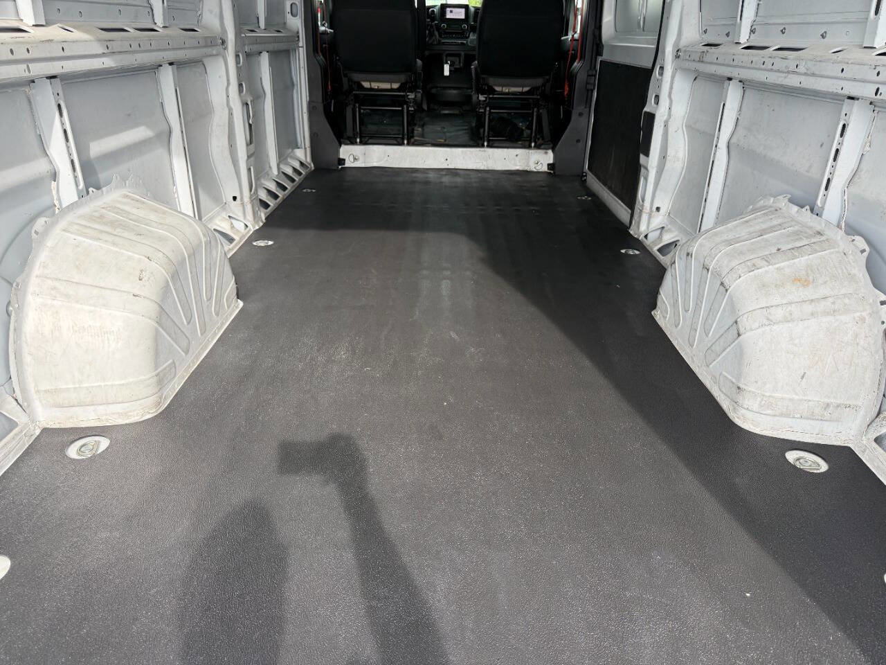 Used 2023 RAM ProMaster 3500 w/ Driver Convenience Group FWD image 21