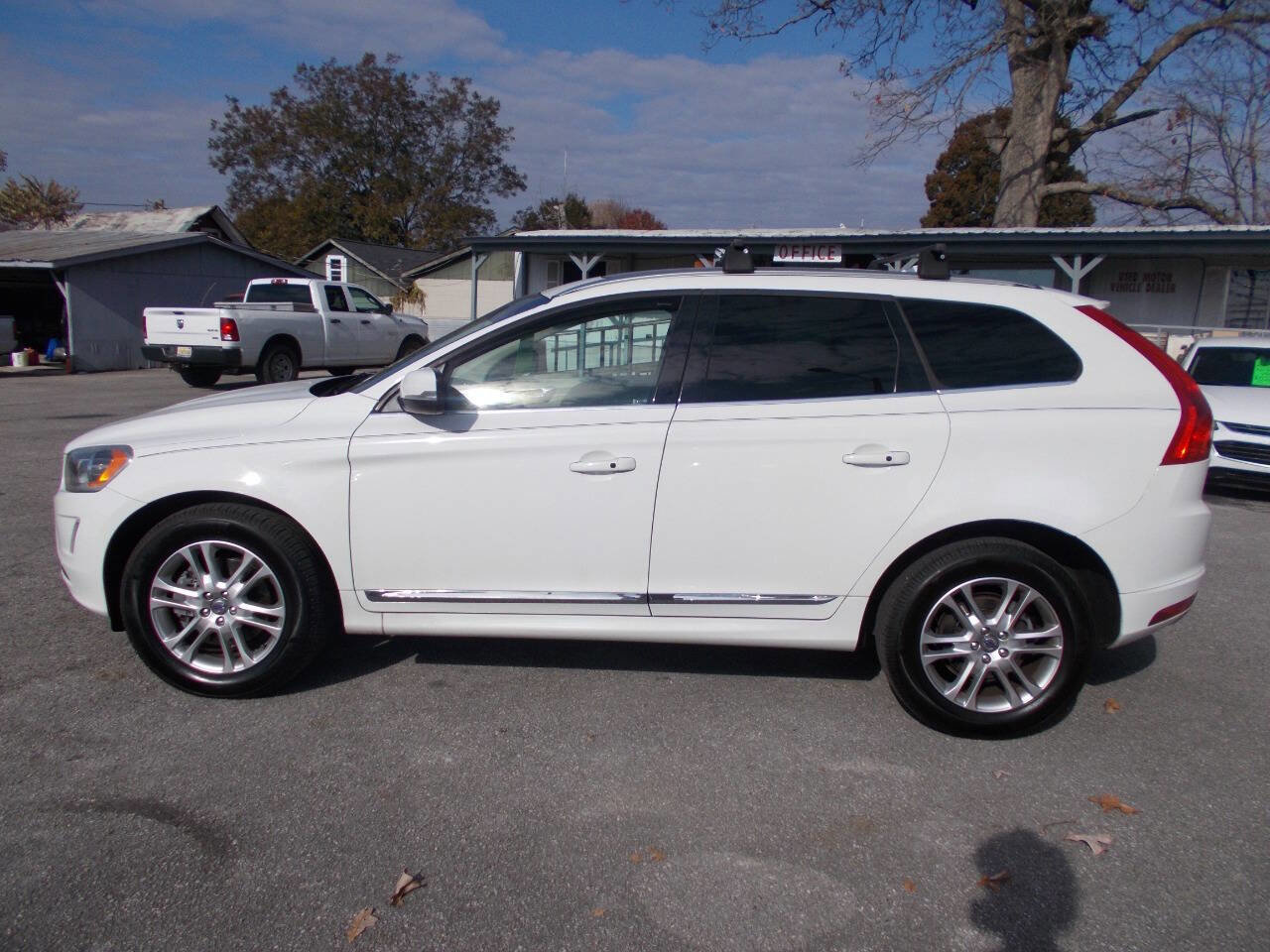 Used 2015 Volvo XC60 T5 image 19