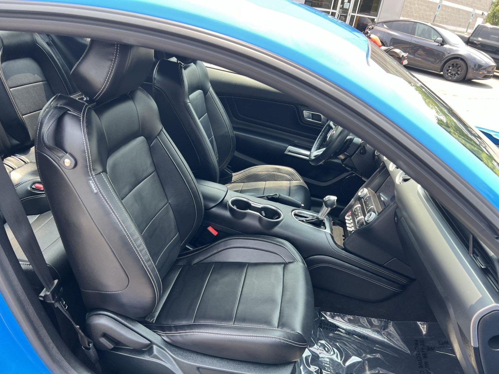 Used 2022 Ford Mustang GT Premium w/ Equipment Group 401A RWD image 26