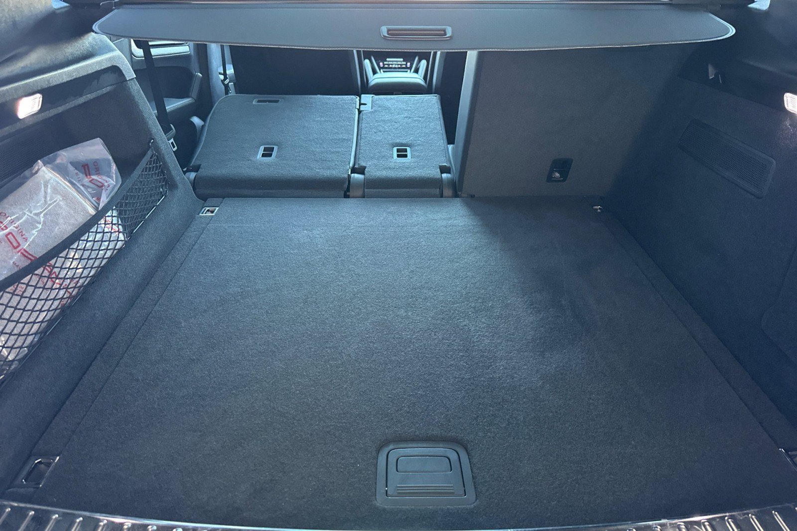 Certified 2025 Porsche Cayenne GTS AWD/4WD image 15