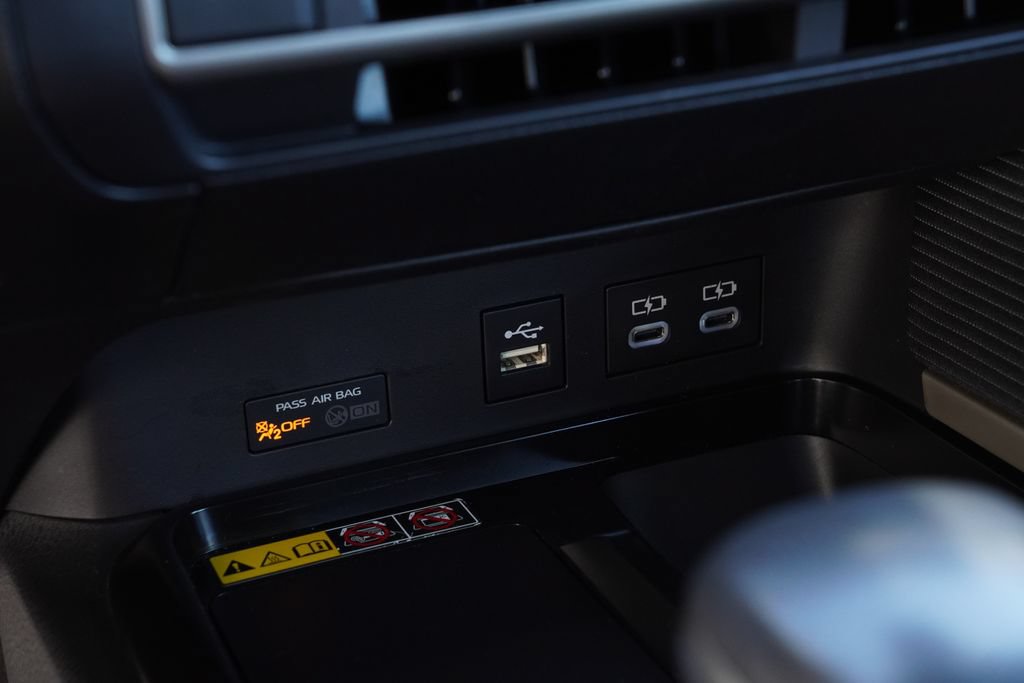 Used 2025 Toyota Camry SE w/ Multimedia Upgrade Package FWD image 26