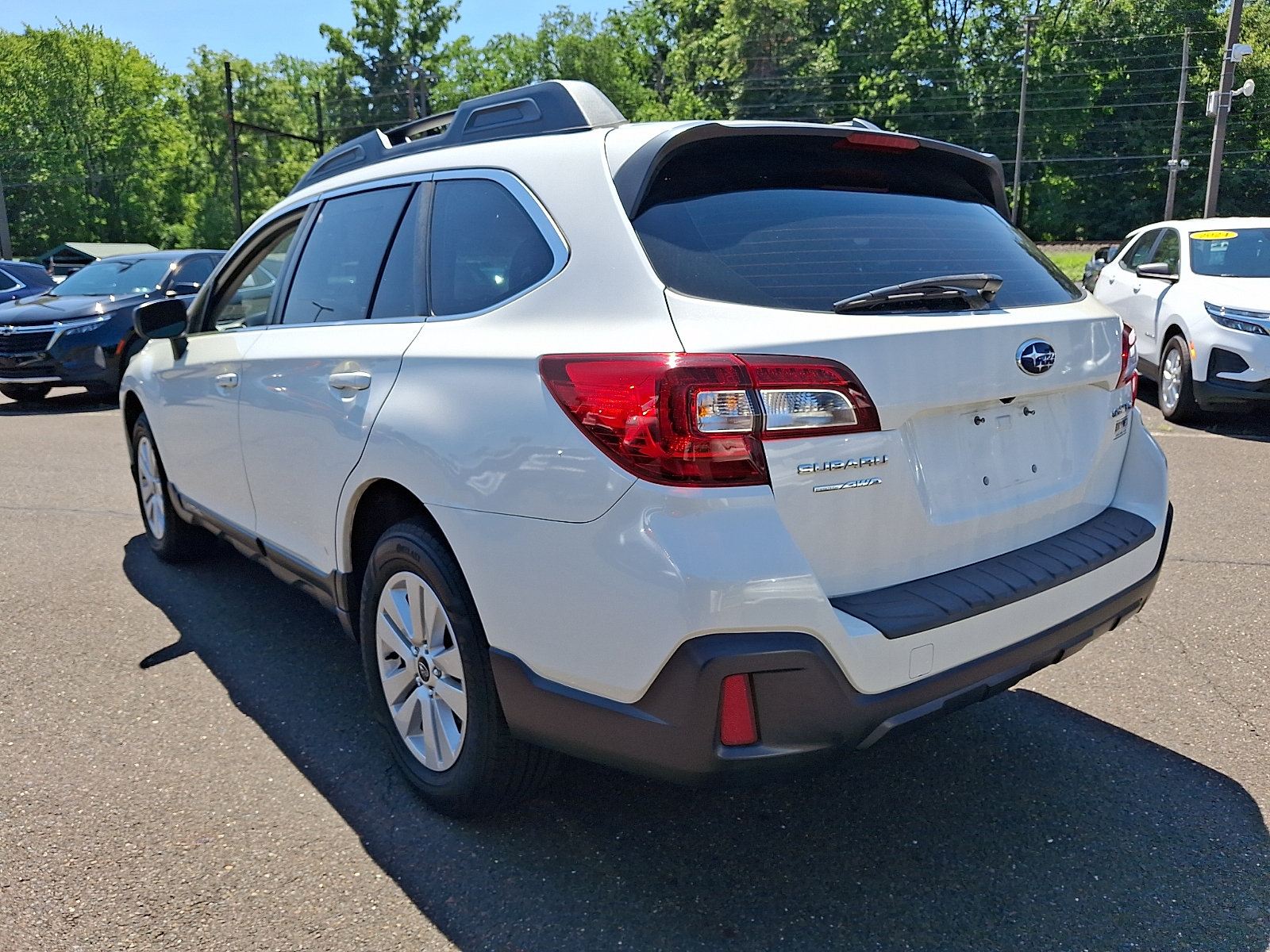 Used 2018 Subaru Outback 2.5i AWD/4WD image 4