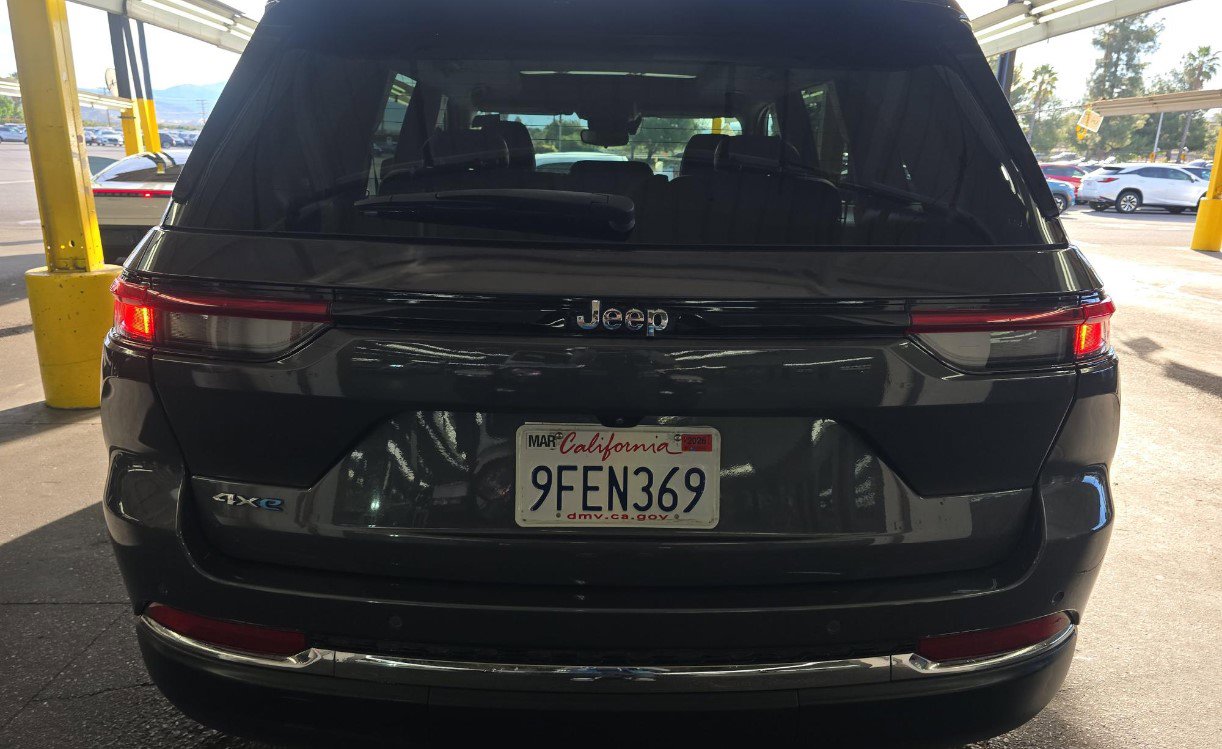 Used 2022 Jeep Grand Cherokee Limited 4xe image 5