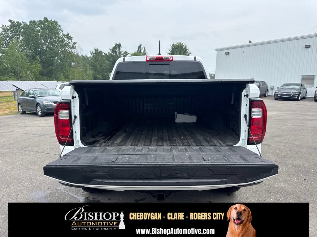 Used 2023 GMC Canyon AT4 w/ Canyon Safety Plus Package AWD/4WD image 8
