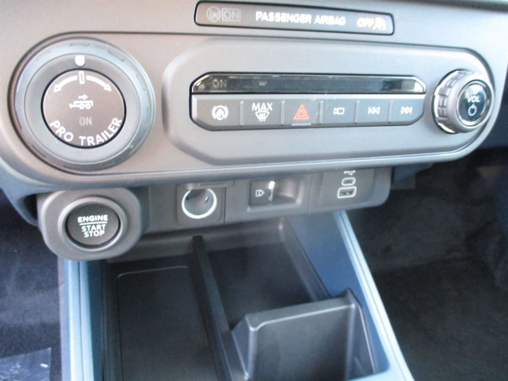 New 2026 Ford Maverick Lobo image 20