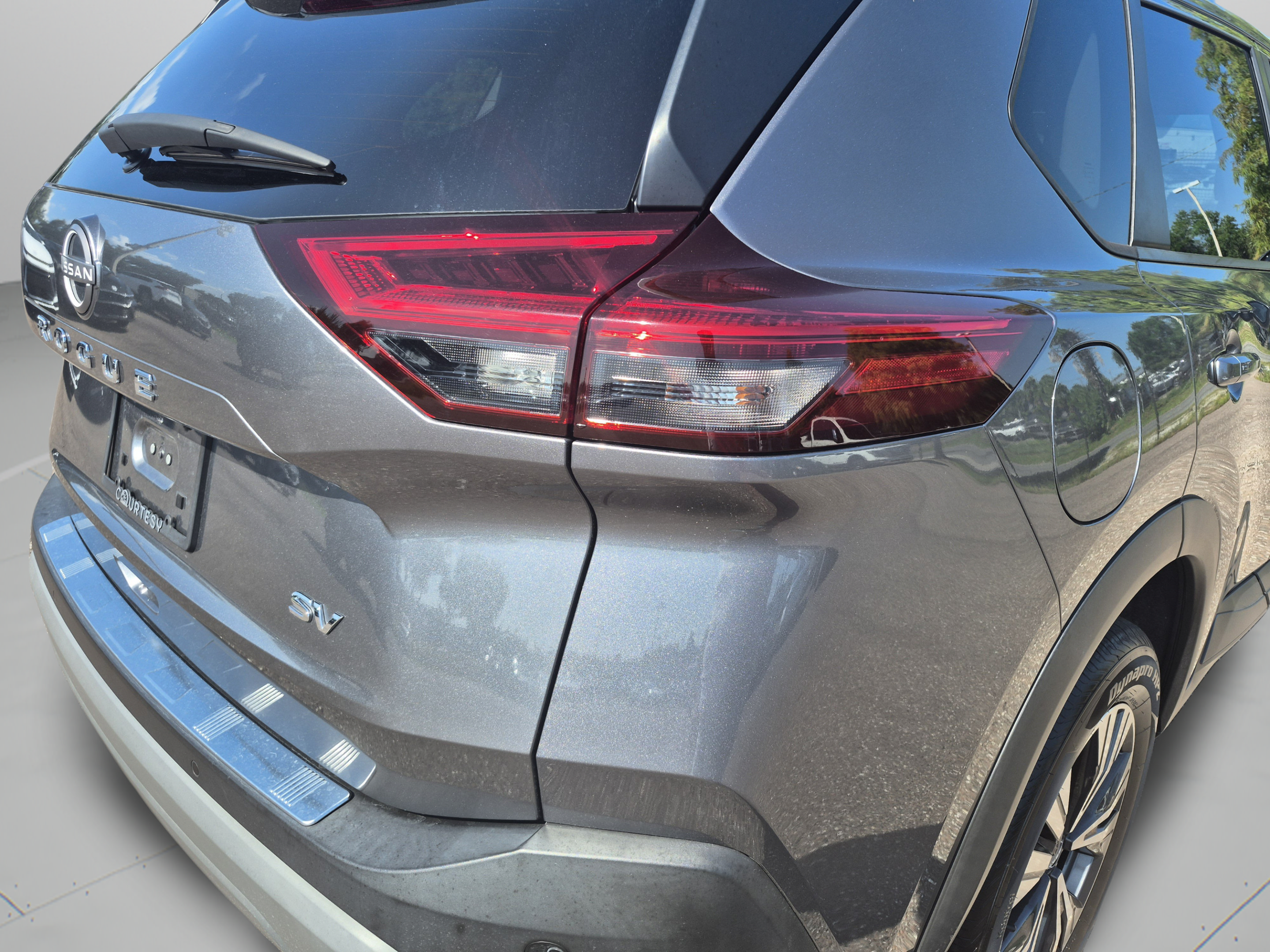 Certified 2023 Nissan Rogue SV FWD image 35
