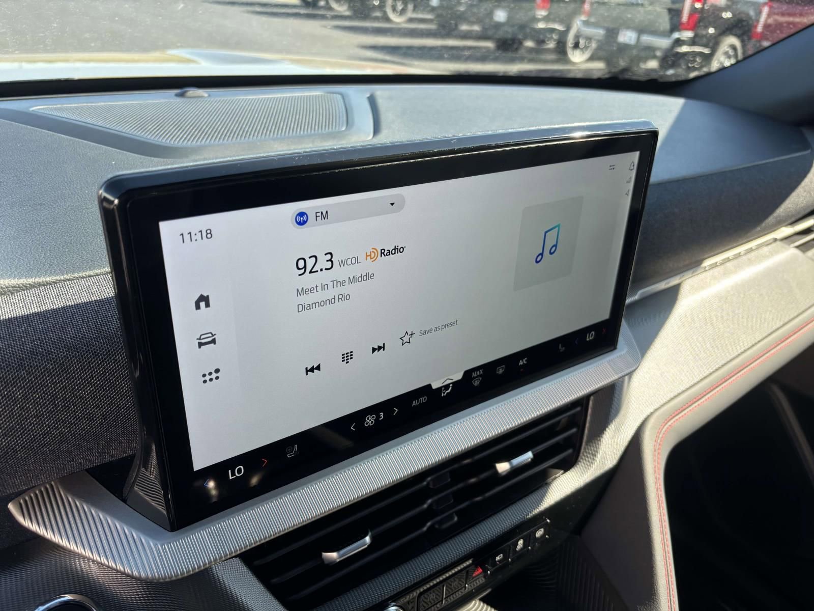 New 2026 Ford Explorer ST-Line w/ ST-Line Street Pack image 19