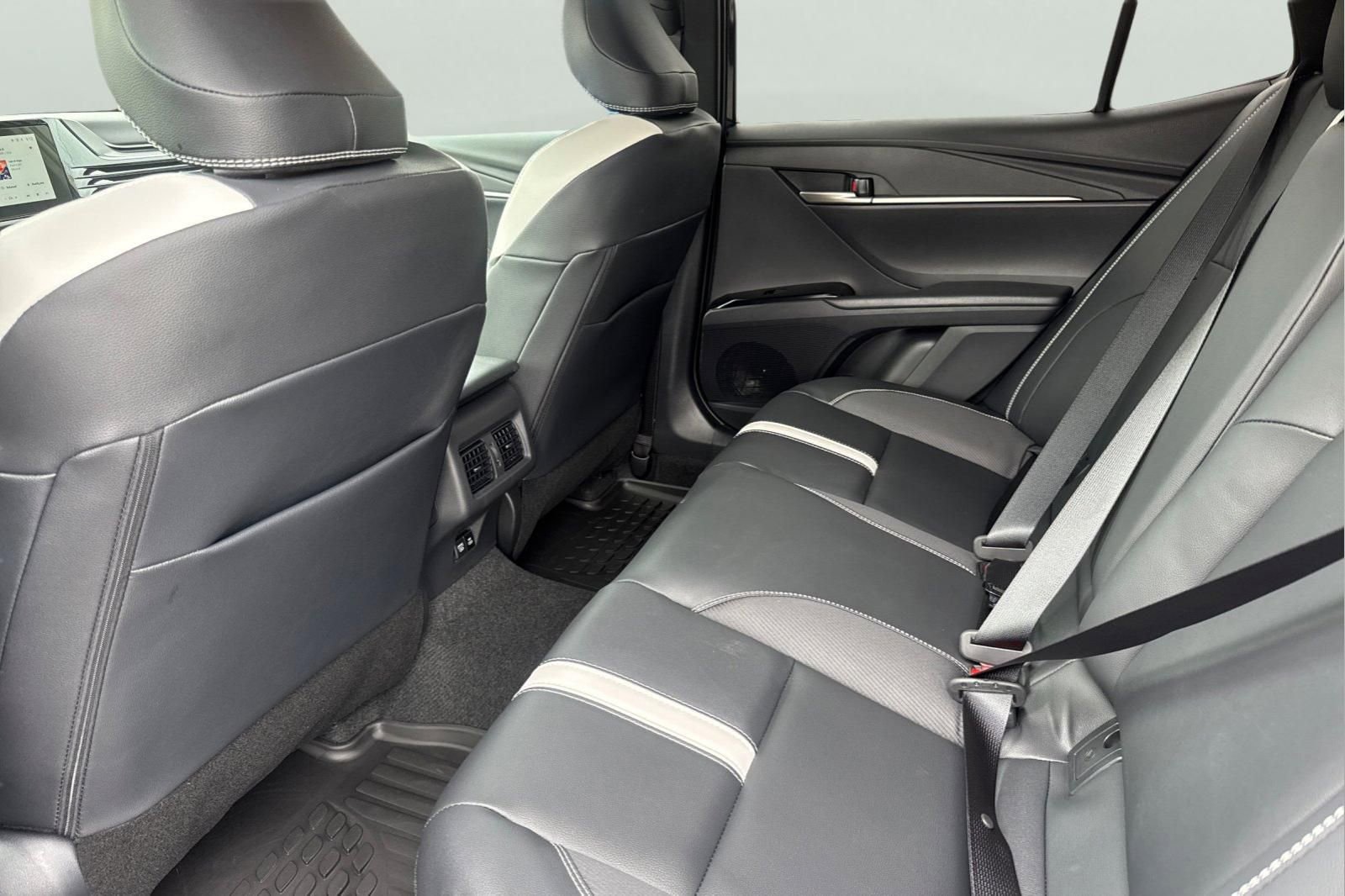 Certified 2026 Toyota Camry SE image 6