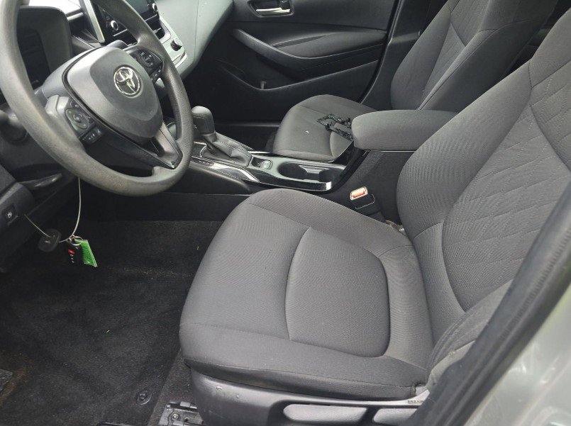 Used 2020 Toyota Corolla LE image 26