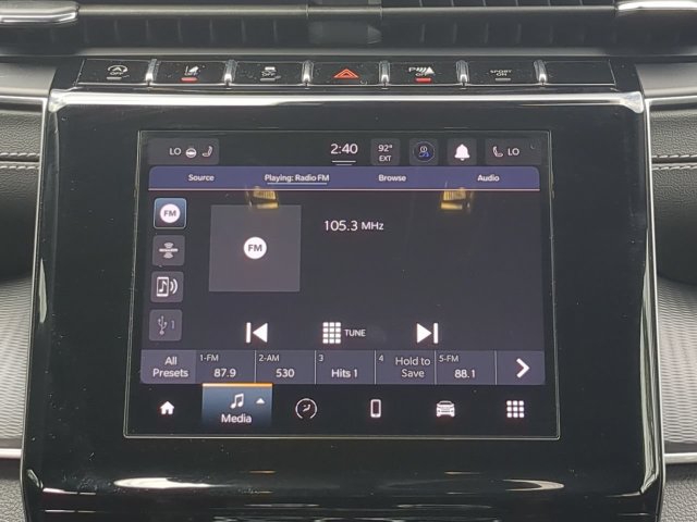 Used 2023 Jeep Grand Cherokee Altitude AWD/4WD image 21