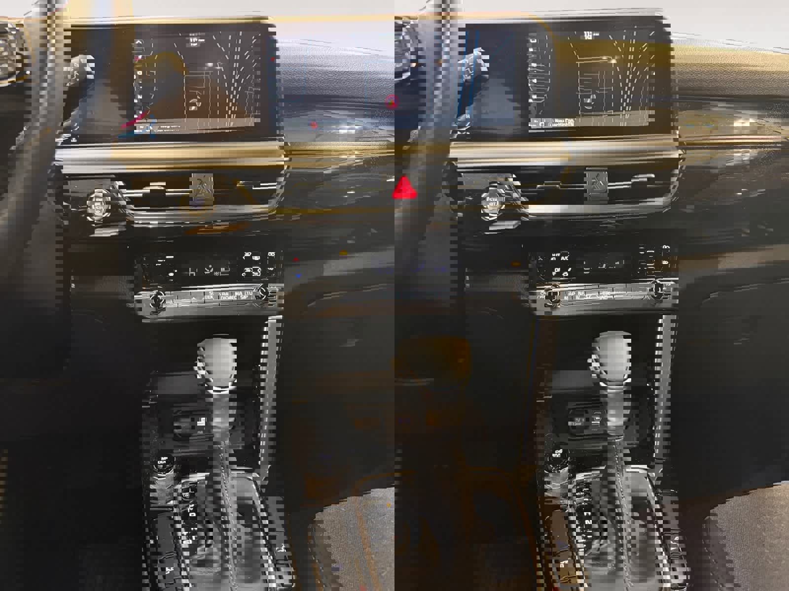 Used 2025 Kia Seltos S image 12