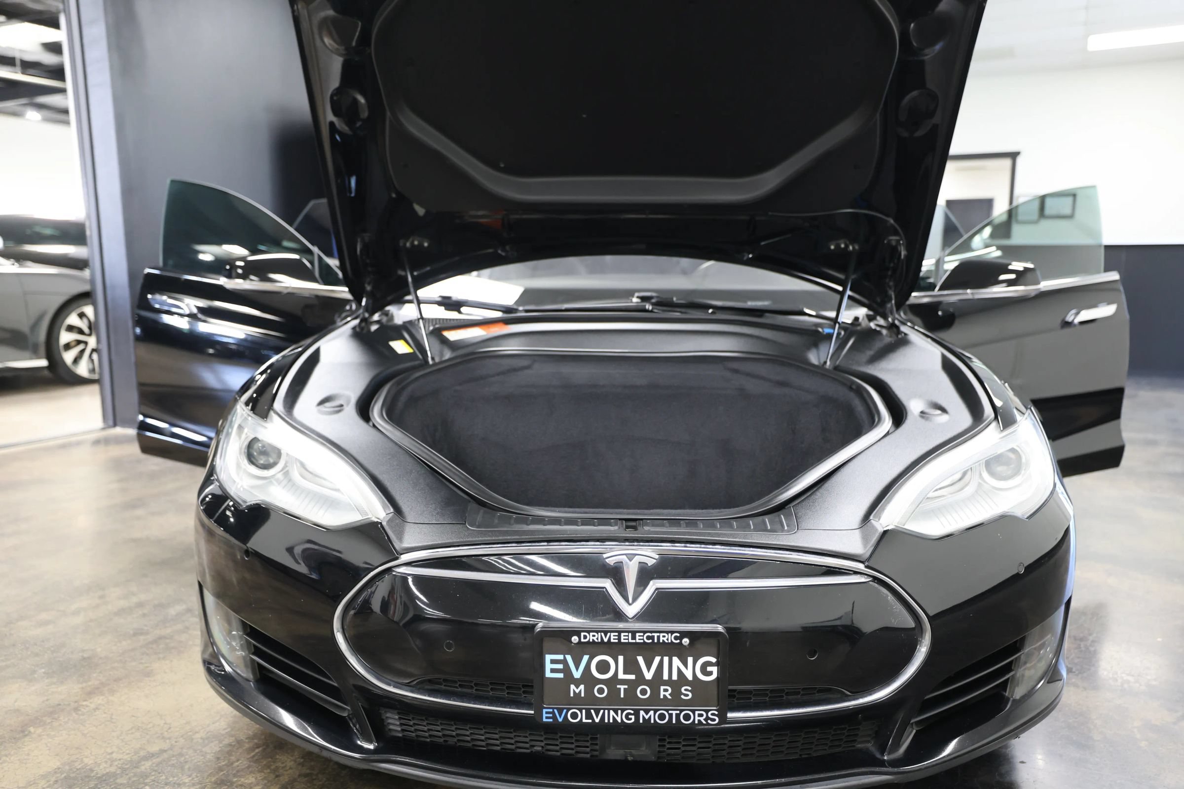 Used 2015 Tesla Model S 70D AWD/4WD image 49