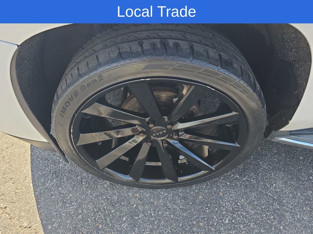 Used 2016 Cadillac Escalade Luxury AWD/4WD image 9