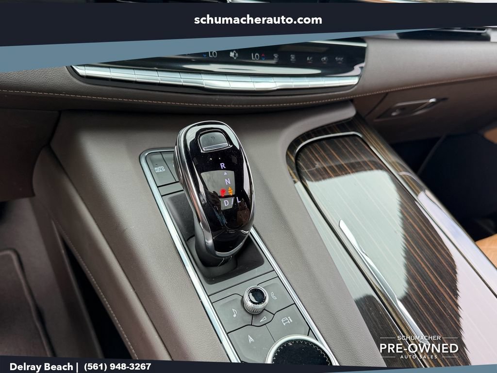 Used 2024 Cadillac Escalade Sport w/ LPO, ONYX Package AWD/4WD image 26