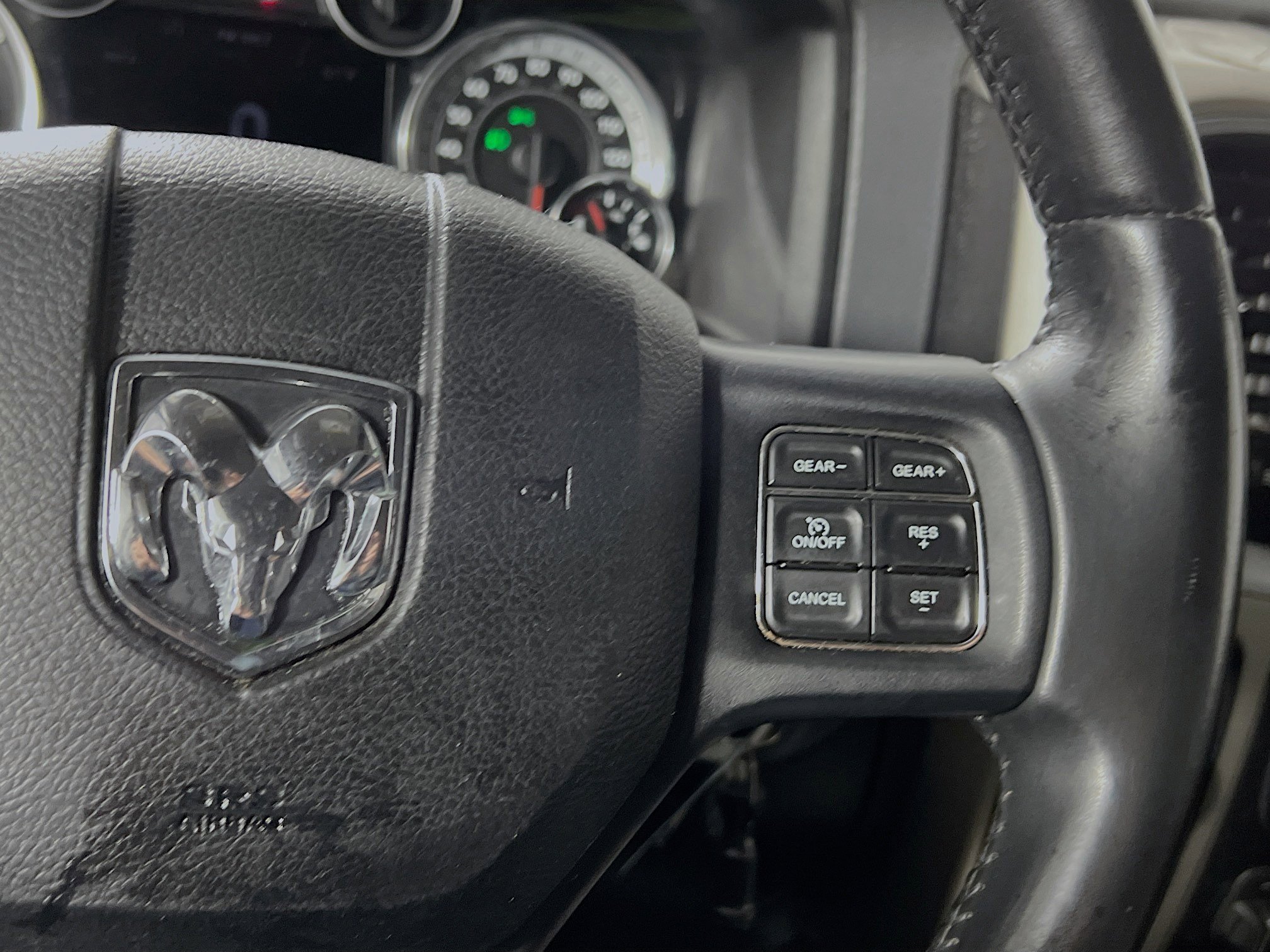 Used 2015 RAM 1500 Lone Star image 20