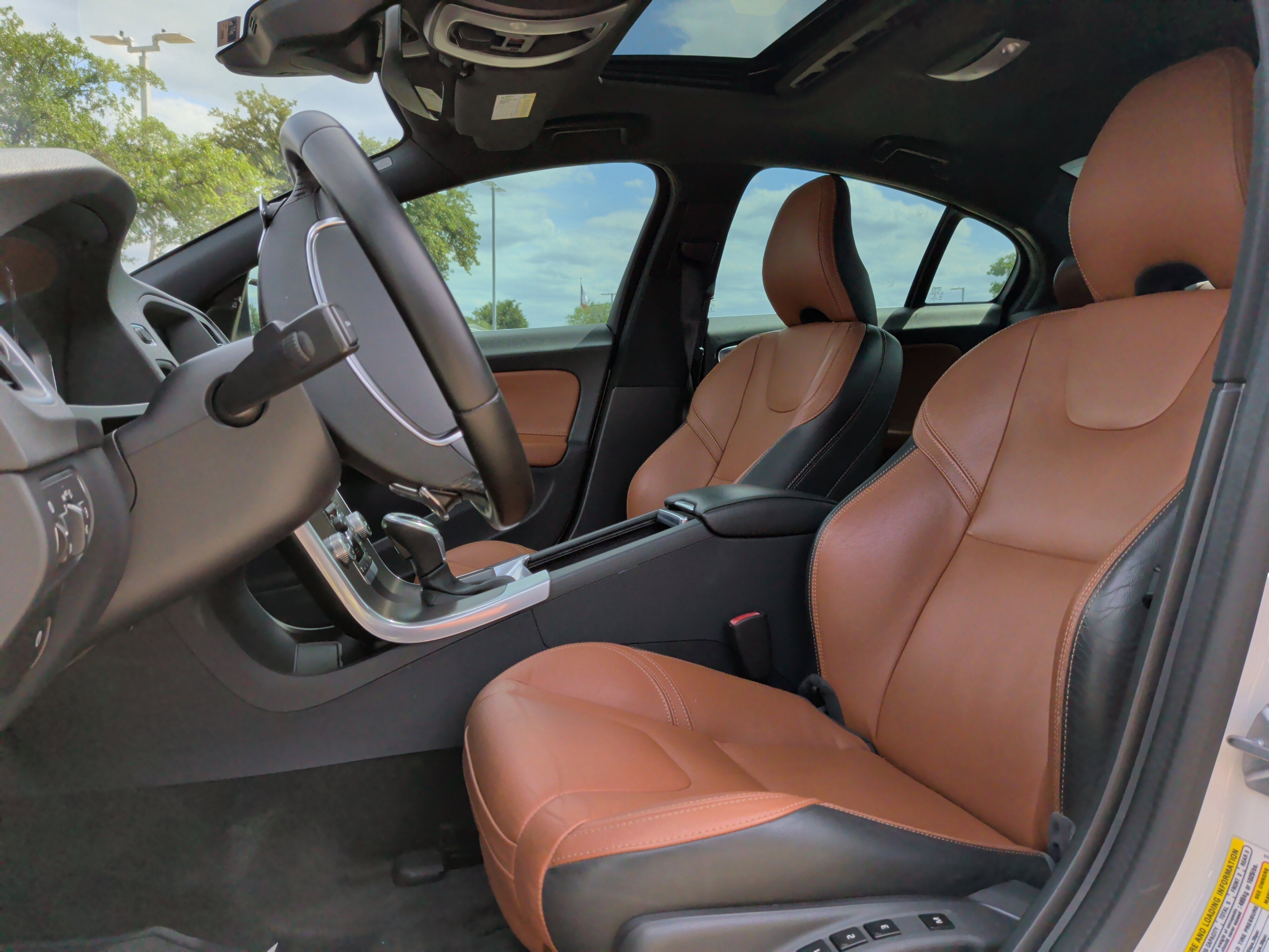 Used 2016 Volvo S60 T5 Premier w/ Convenience Package FWD image 16