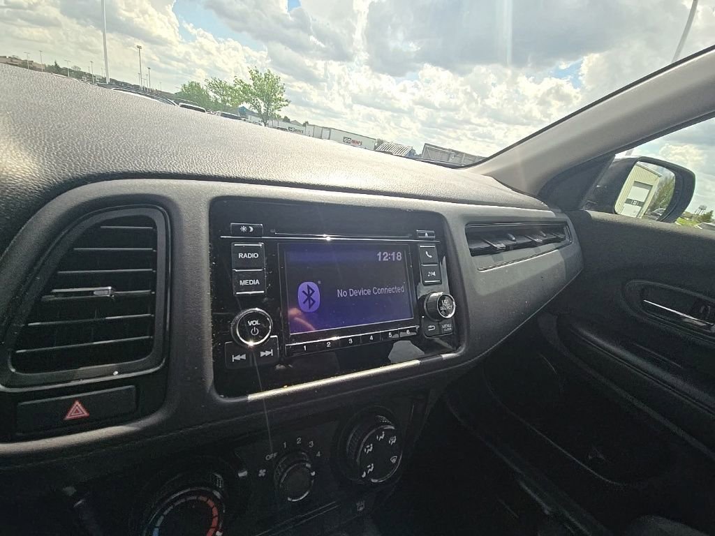 Certified 2021 Honda HR-V LX image 20