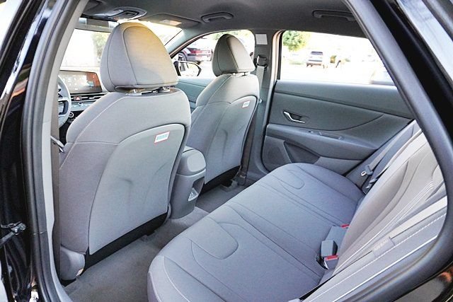 New 2026 Hyundai Elantra Sport FWD image 20