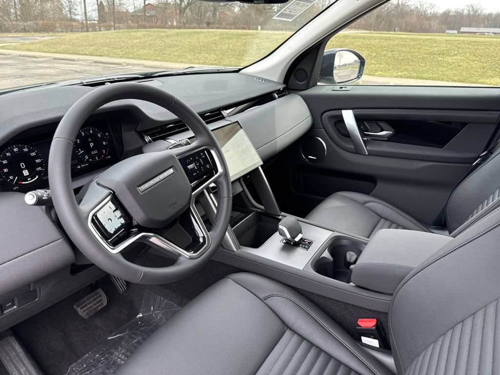 Certified 2025 Land Rover Discovery Sport S AWD/4WD image 14