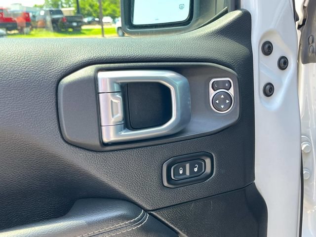 Used 2021 Jeep Gladiator Overland w/ Trailer Tow Package AWD/4WD image 27