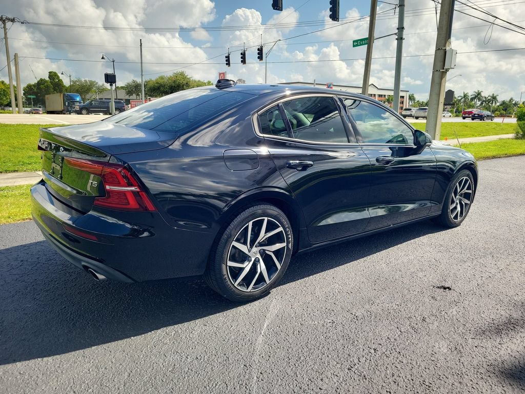 Used 2020 Volvo S60 T5 Momentum FWD video 2