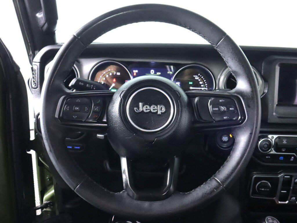 Used 2023 Jeep Wrangler Unlimited AWD/4WD image 12