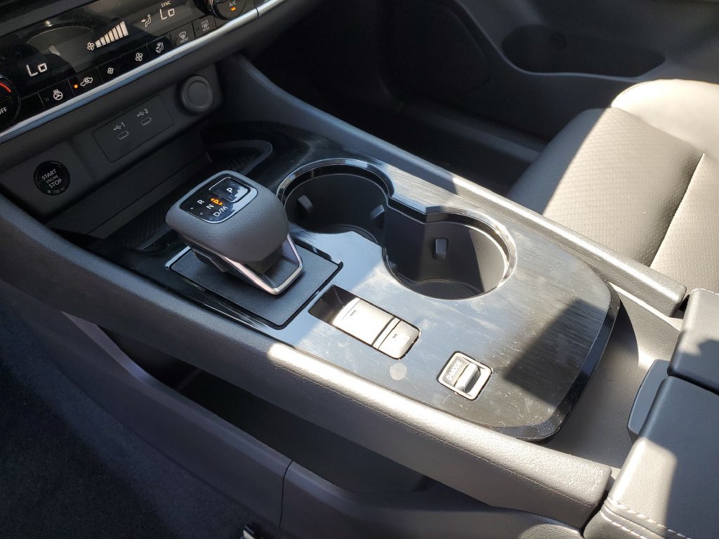 New 2026 Nissan Rogue Dark Armor FWD image 33