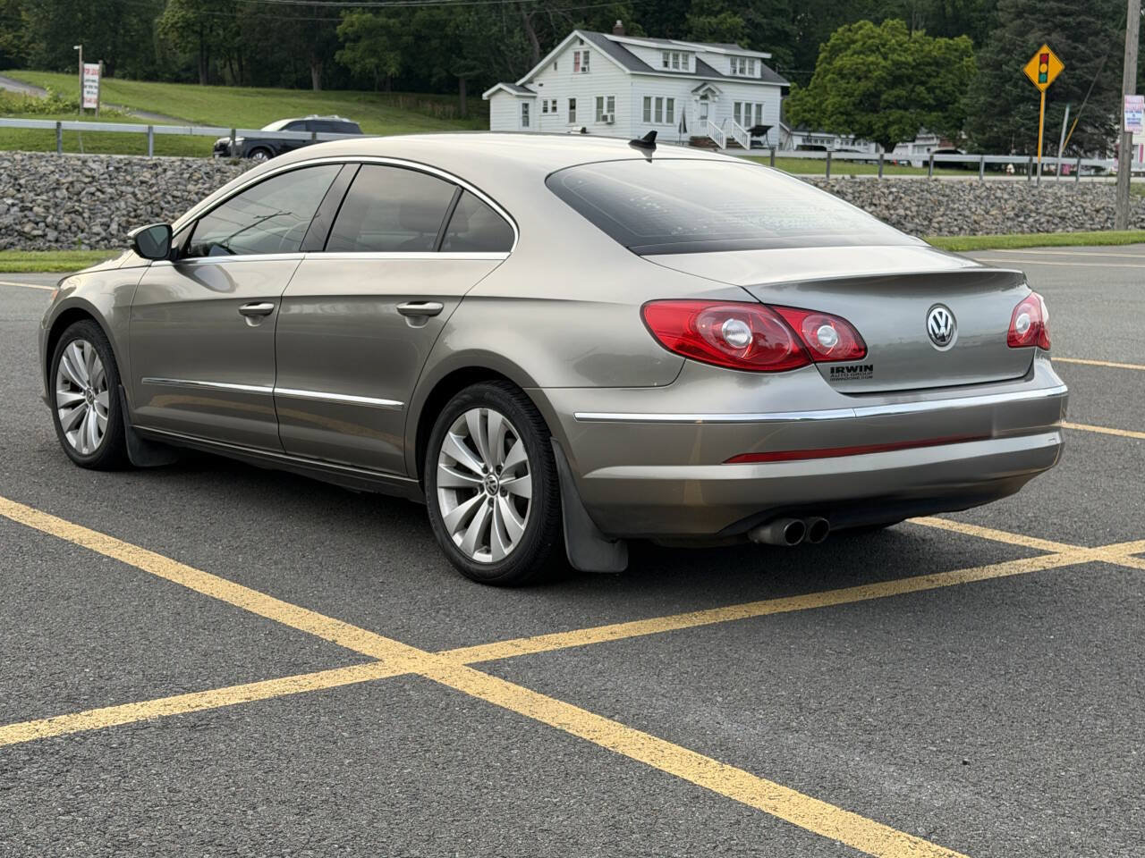 Used 2009 Volkswagen CC Sport FWD image 4