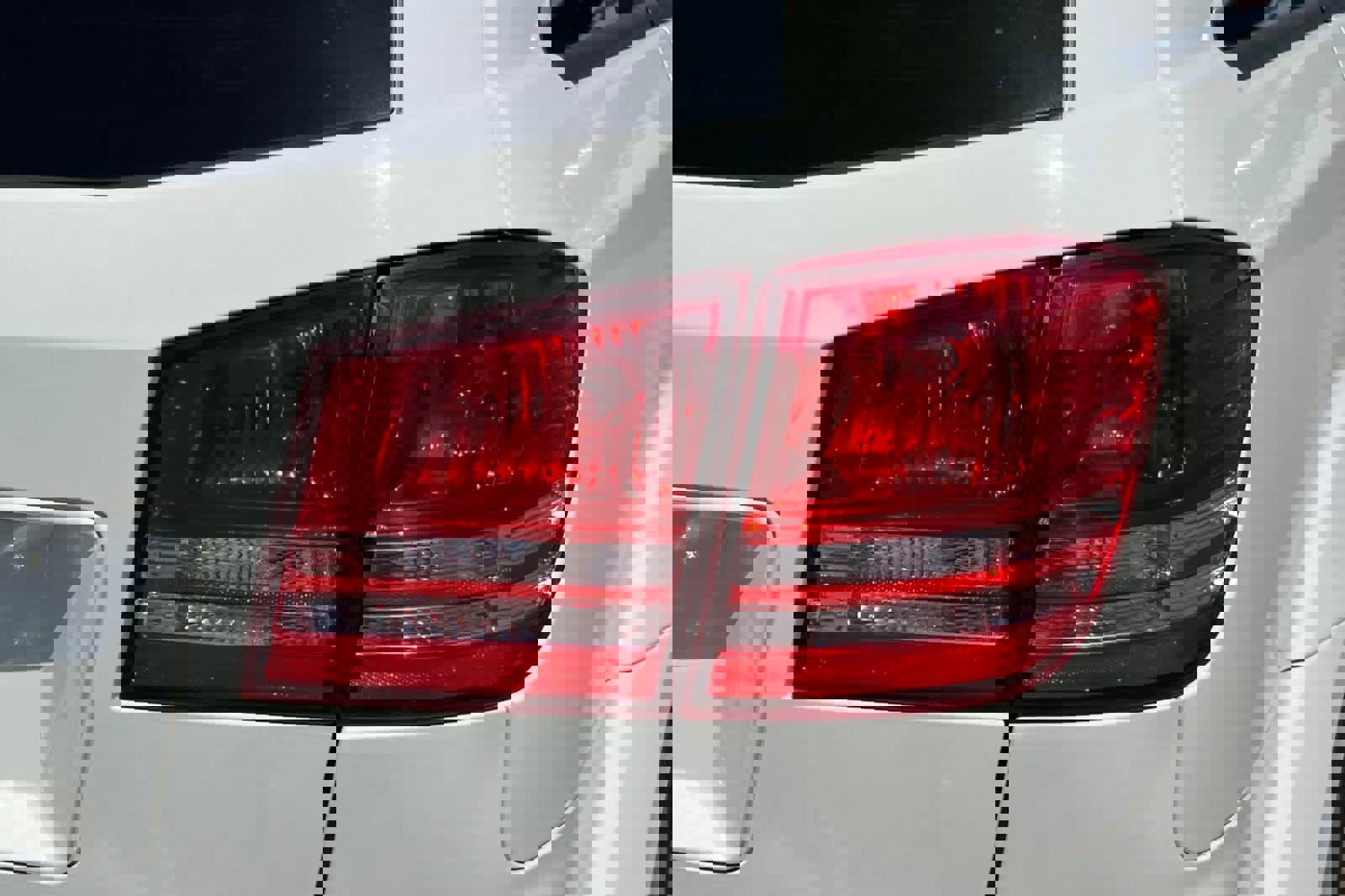 Used 2018 Dodge Journey SE w/ Connectivity Group FWD image 18