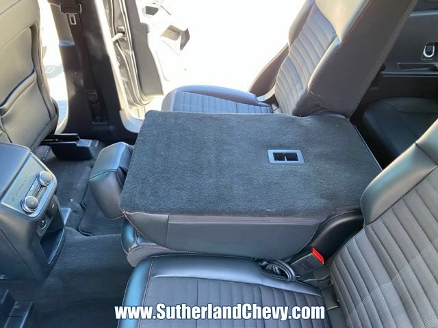 Used 2025 Ford Explorer ST-Line w/ ST-Line Street Pack AWD/4WD image 39