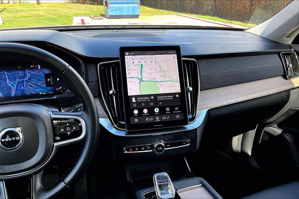 Used 2025 Volvo XC90 B6 Plus AWD/4WD image 7