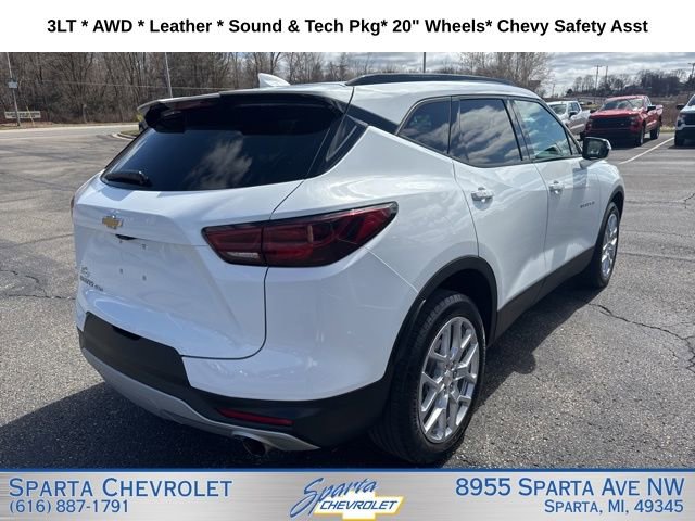 Used 2024 Chevrolet Blazer LT w/ Sound & Technology Package AWD/4WD image 3