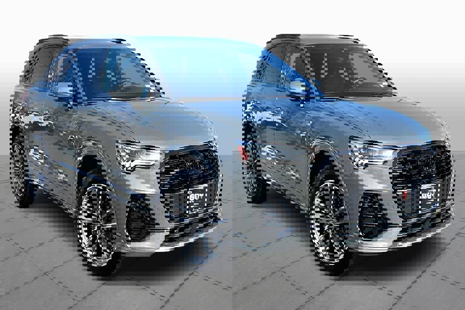 Used 2022 Audi Q3 2.0T Premium Plus image 3