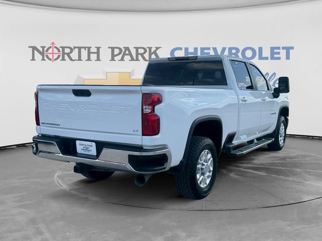 Used 2024 Chevrolet Silverado 2500 LT AWD/4WD image 5