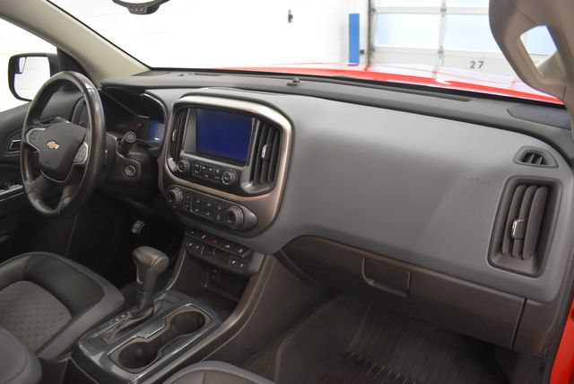 Used 2018 Chevrolet Colorado Z71 AWD/4WD image 18