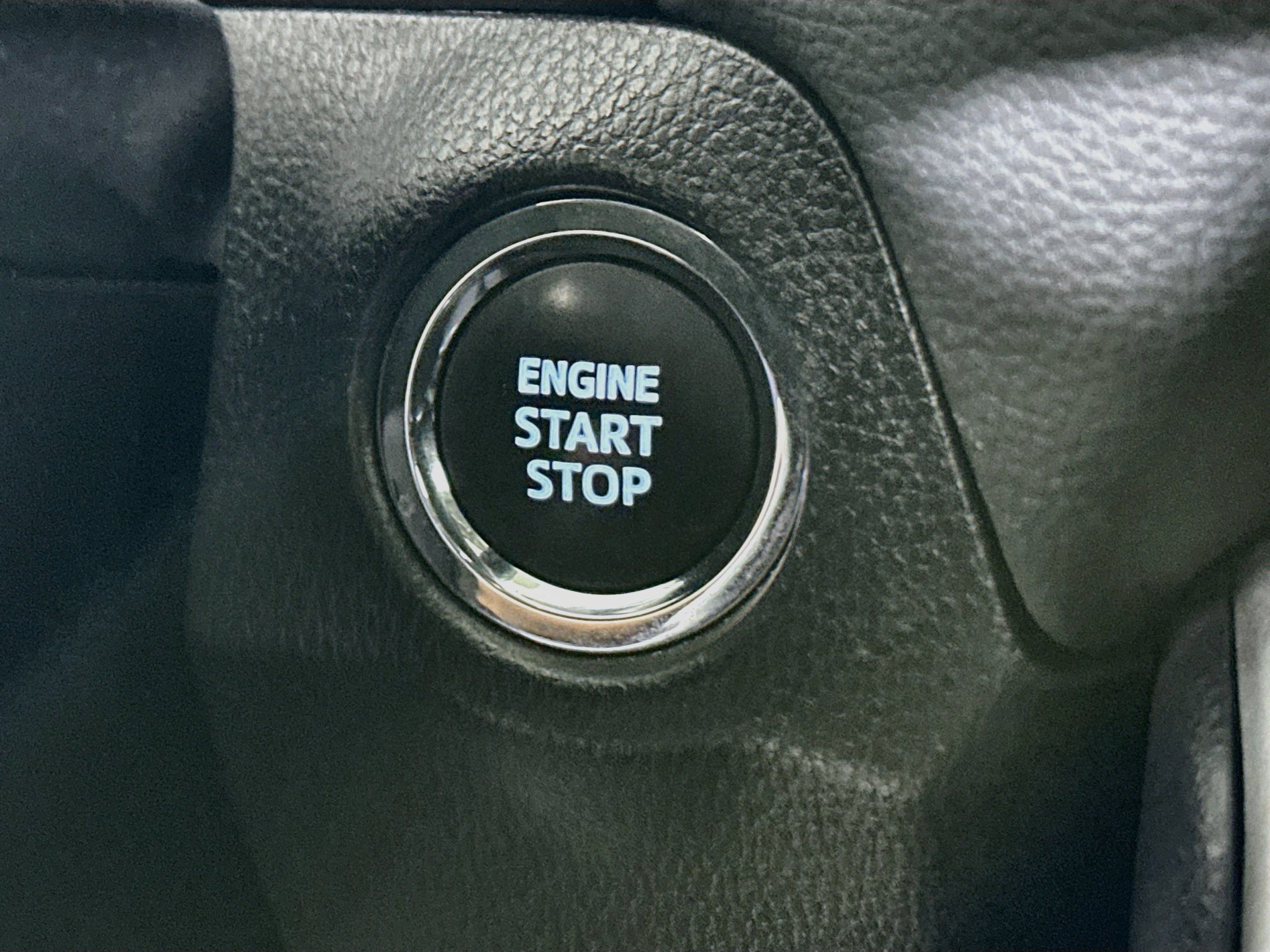 Used 2024 Toyota RAV4 XLE FWD image 20