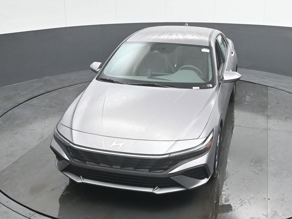 New 2026 Hyundai Elantra Hybrid FWD image 41
