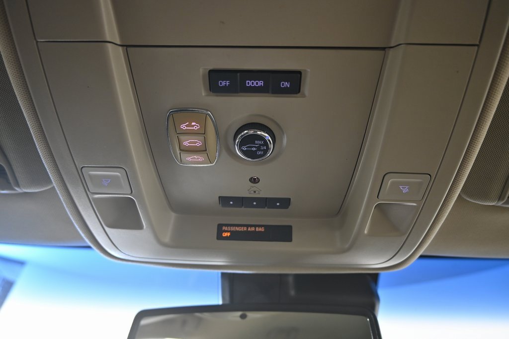 Used 2017 GMC Yukon Denali image 37