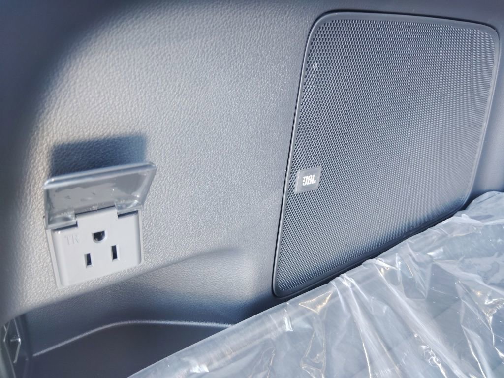 New 2026 Toyota Grand Highlander AWD Hybrid image 12