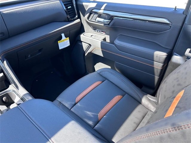 New 2026 GMC Sierra 1500 AT4 w/ AT4 Premium Package image 16