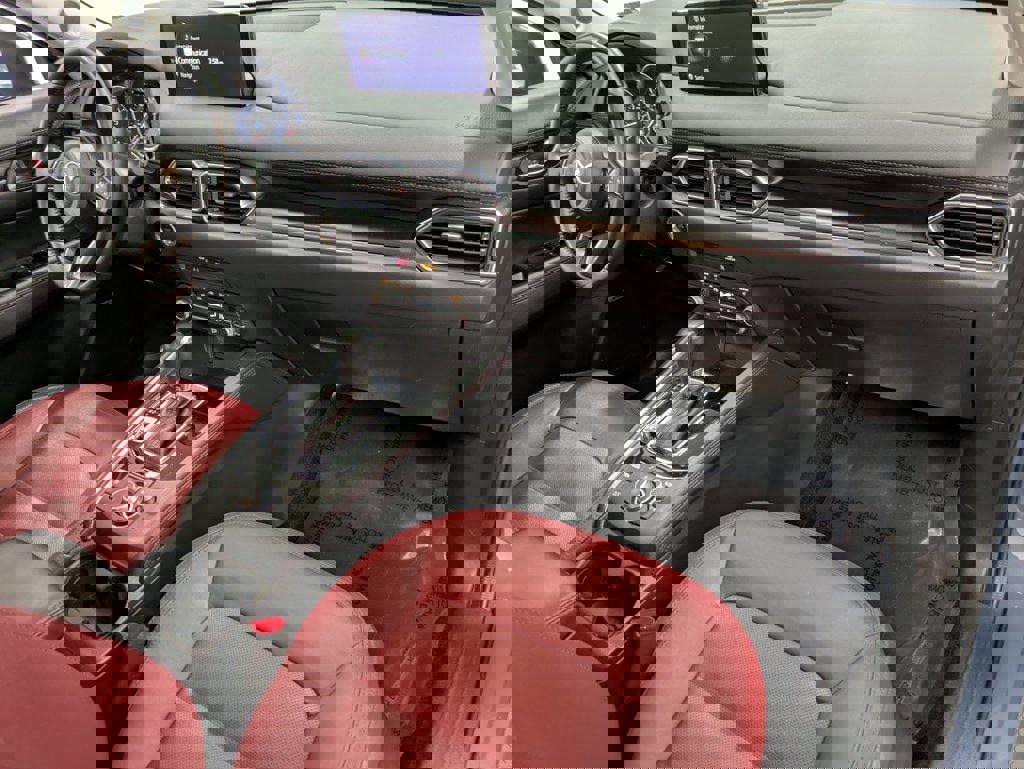 Certified 2023 MAZDA CX-5 Carbon Edition image 29