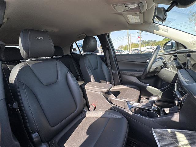 Used 2024 Buick Encore GX Sport Touring w/ Comfort Package image 9