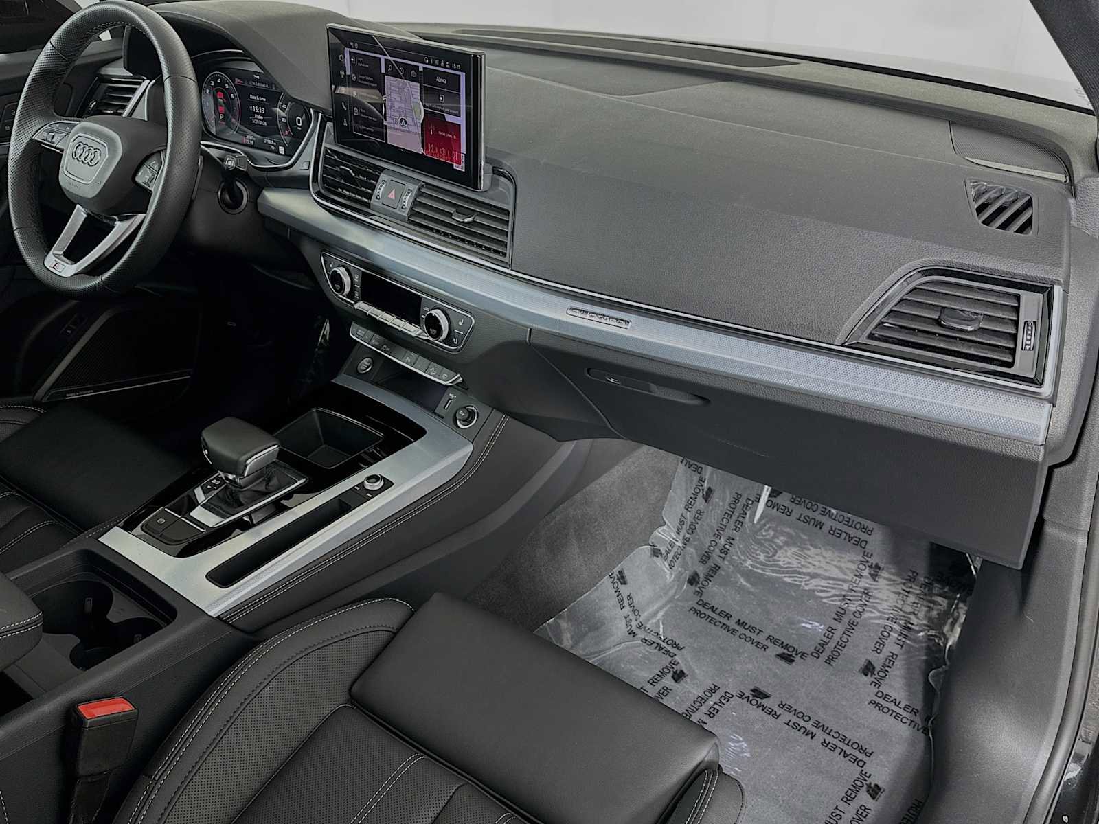 Certified 2025 Audi Q5 2.0T Premium Plus w/ Premium Plus Package image 28