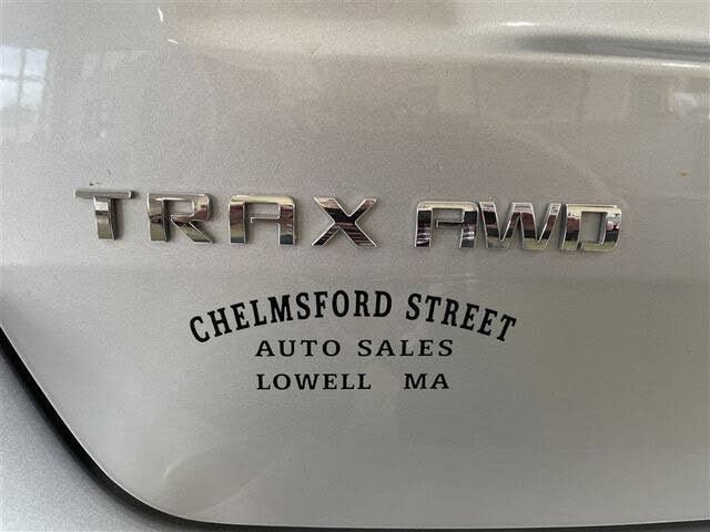 Used 2022 Chevrolet Trax LT w/ Driver Confidence Package AWD/4WD image 32
